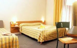 Greet By Accor Billancourt Paris 3*