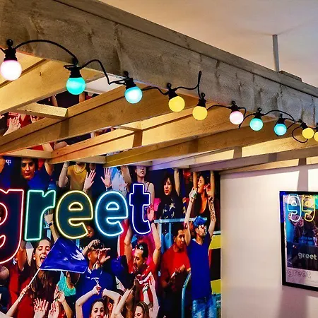 Greet Billancourt Paris Hotel 3*