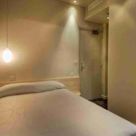 Greet Billancourt Paris Hotel 3*